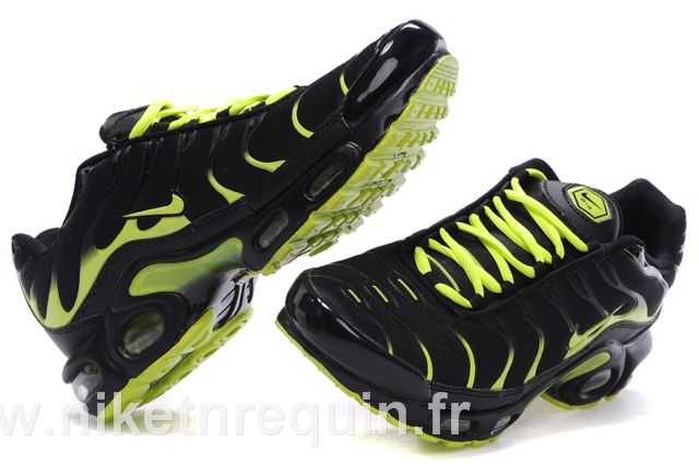 air tn 2010 noir jaune (3).JPG